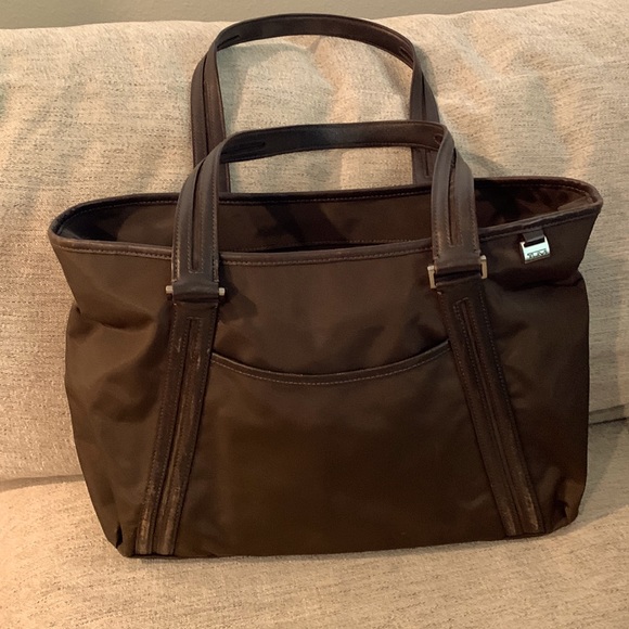 Tumi Handbags - Tumi brown tote/briefcase bag, 2 outside 3 inside pockets, leather trim